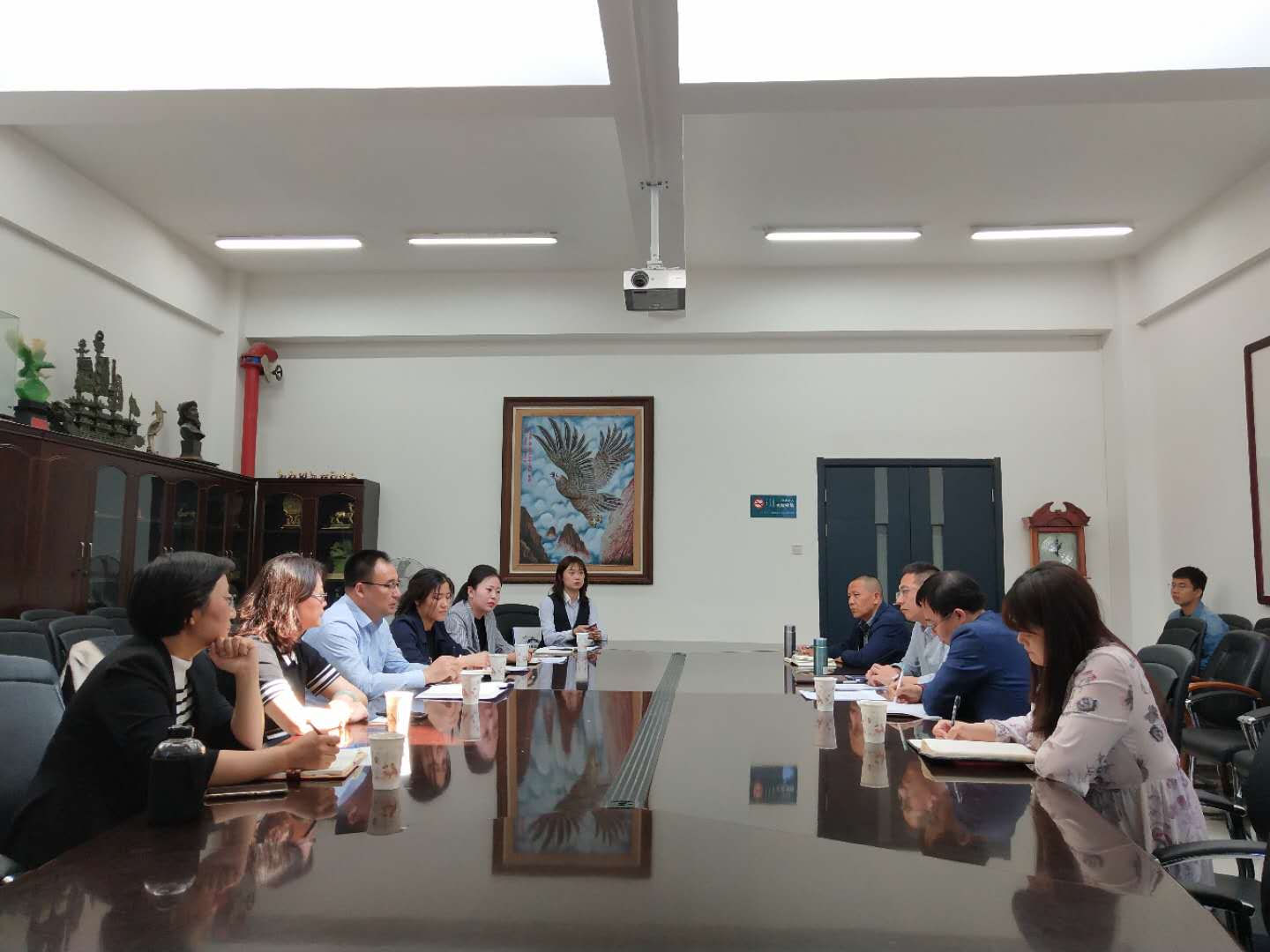 同心同德聚合力 同向同行促育人——內(nèi)蒙局全力推進投資者教育納入國民教育體系工作